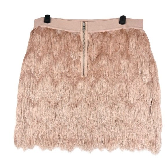 BCBGMAXAZRIA MODIE CROCHET FRINGE MINI SKIRT BARE PINK Size Medium - Picture 3 of 5